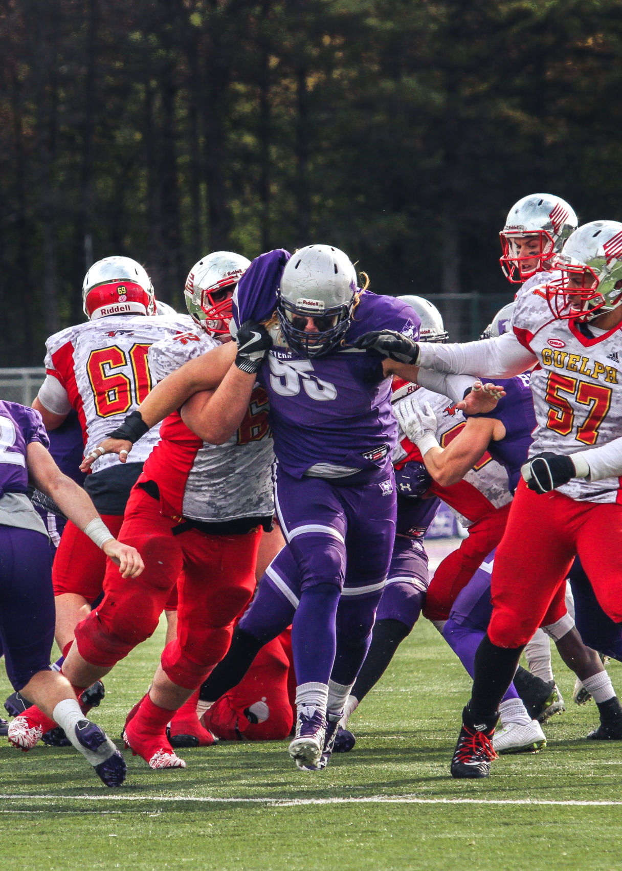 (vertical) Football Western vs Guelph - Liam McInnis